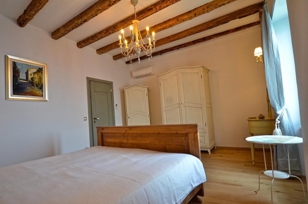 Arnolongo B4 Sea View Hotell Rovinj Eksteriør bilde